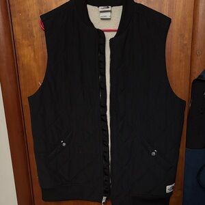 Men’s quilted fleece north face vest black medium